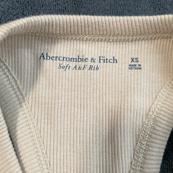 New Abercrombie and Fitch Ribbed Racerback Beige Tank Top Size XS - Picture 7 of 7